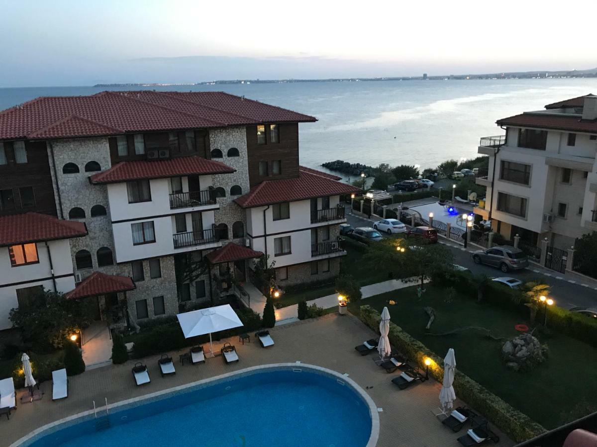 Bademite Residence Apartments Sveti Vlas Extérieur photo